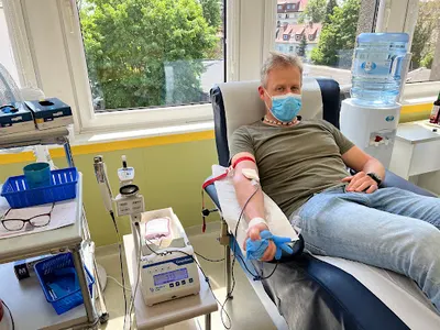 dr hab. n. med. Artur Lemiński, FEBU - urolog Szczecin - Centrum